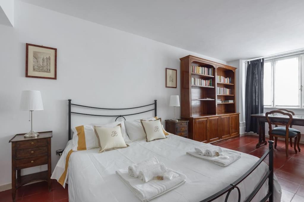 Discover The Pantheon From The Berardi Studio Flat 외부 사진